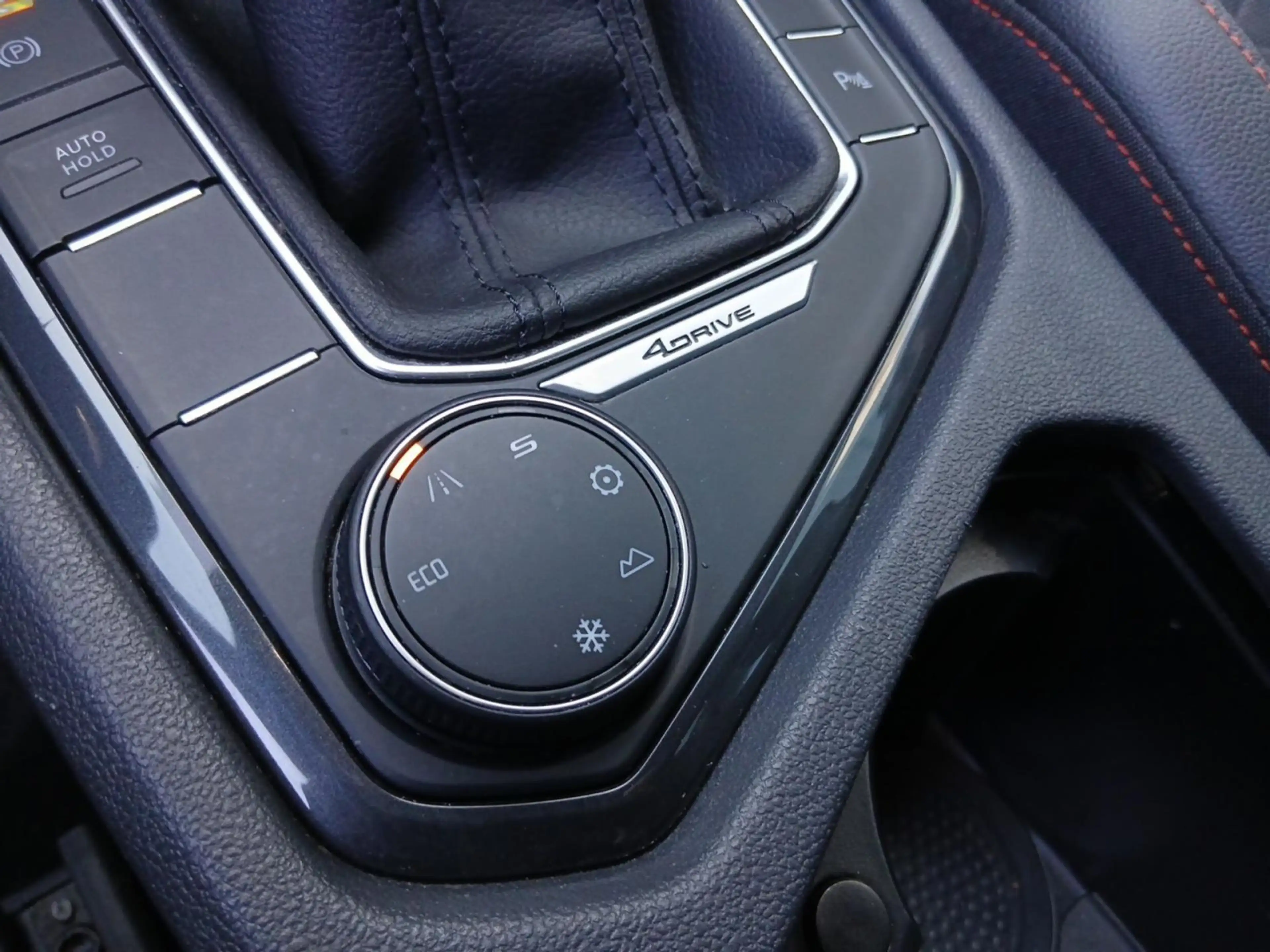 SEAT Tarraco 2.0 TDI 4D FR DSG *BEATS*ACC*R-CAM*SHZ* — photo 24