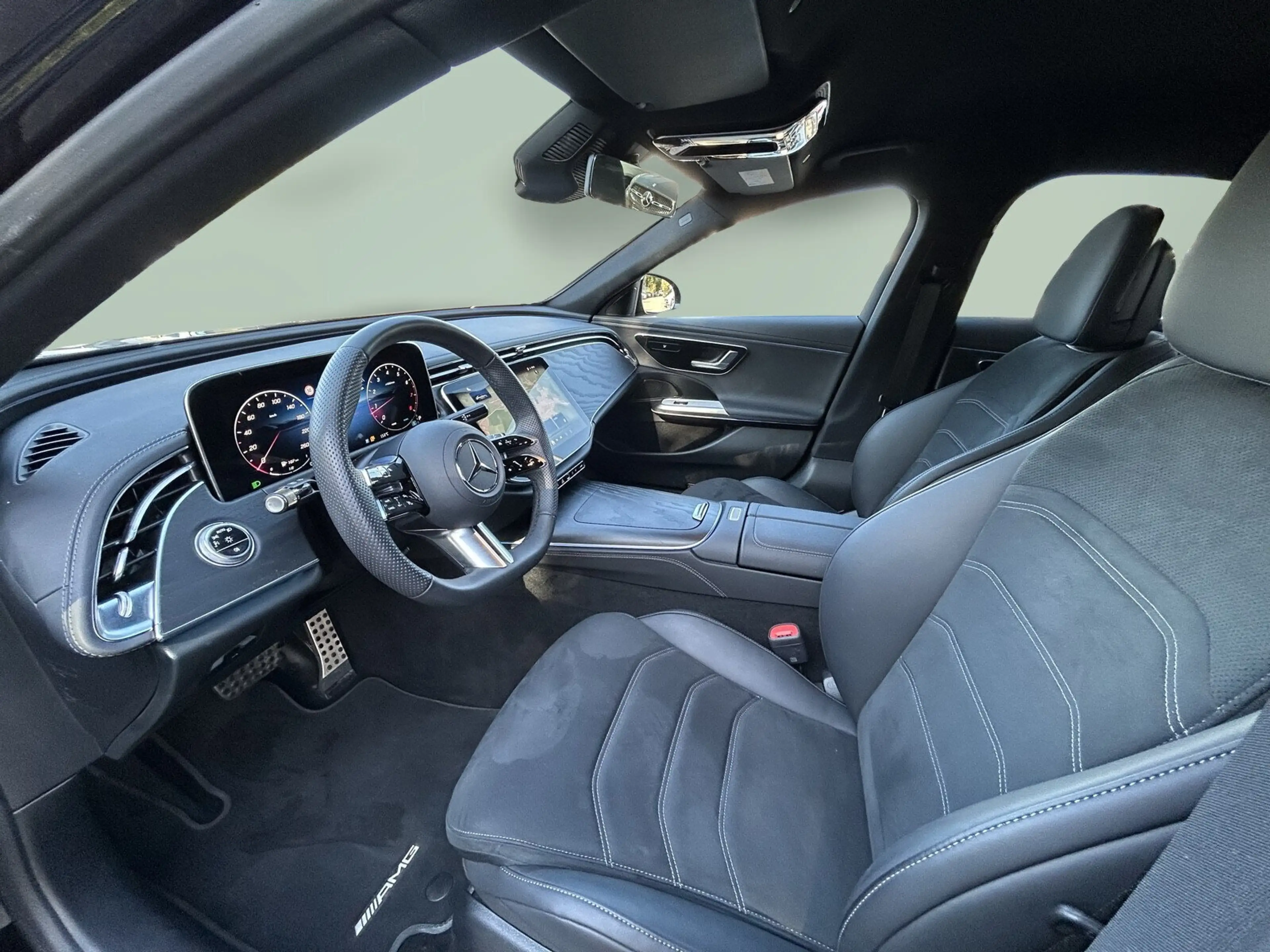 Mercedes-Benz E 200 E 200 Limousine AMG*NIGHT*MBUX*KEYLESS*DISTRONIC — photo 9