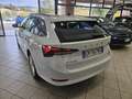 Skoda Octavia Octavia IV Wagon 2.0 tdi evo Executive 115cv dsg Blanc - thumbnail 2