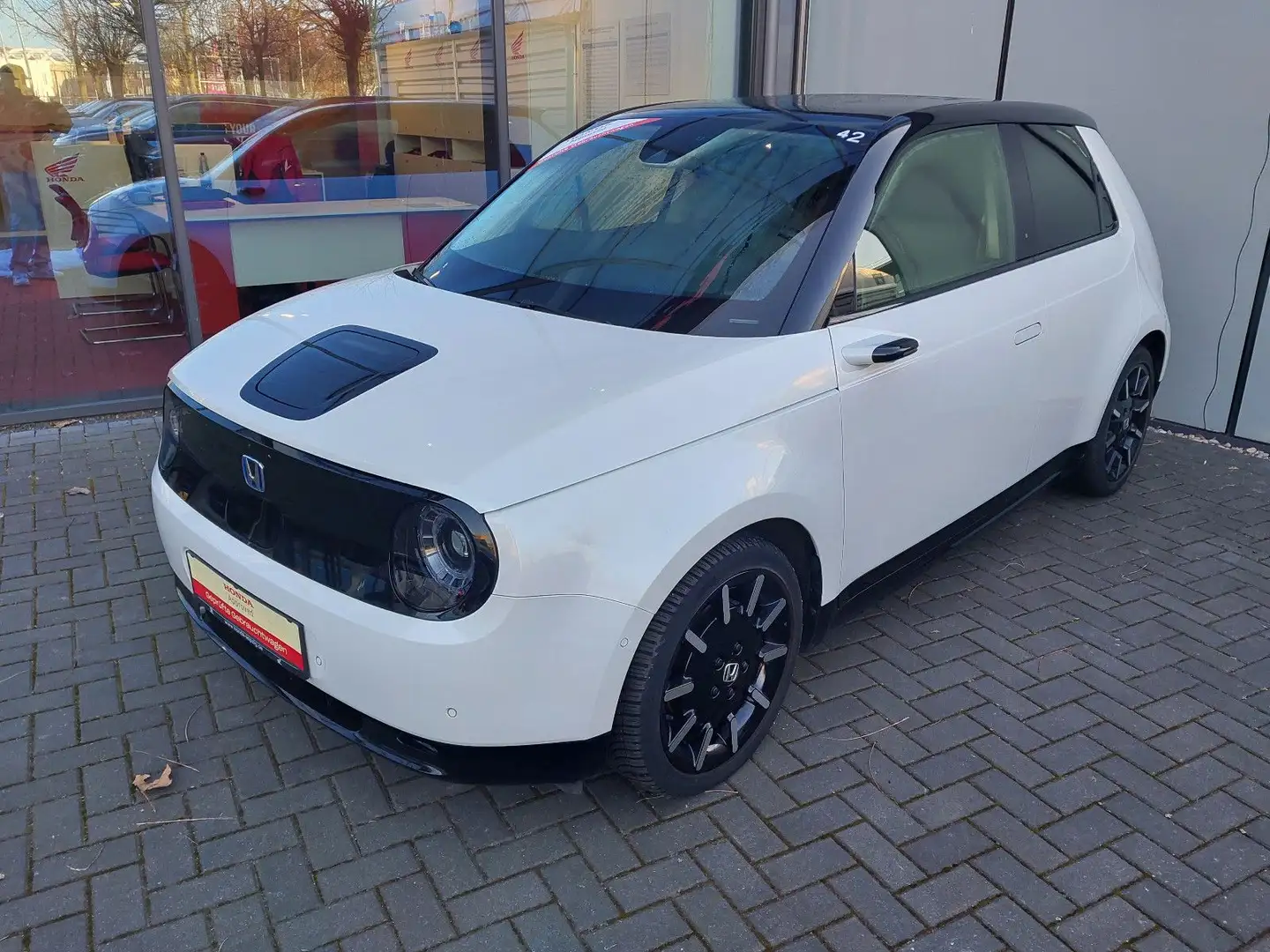 Honda e Advance 17" Navi/LED/360°Kamera Weiß - 2