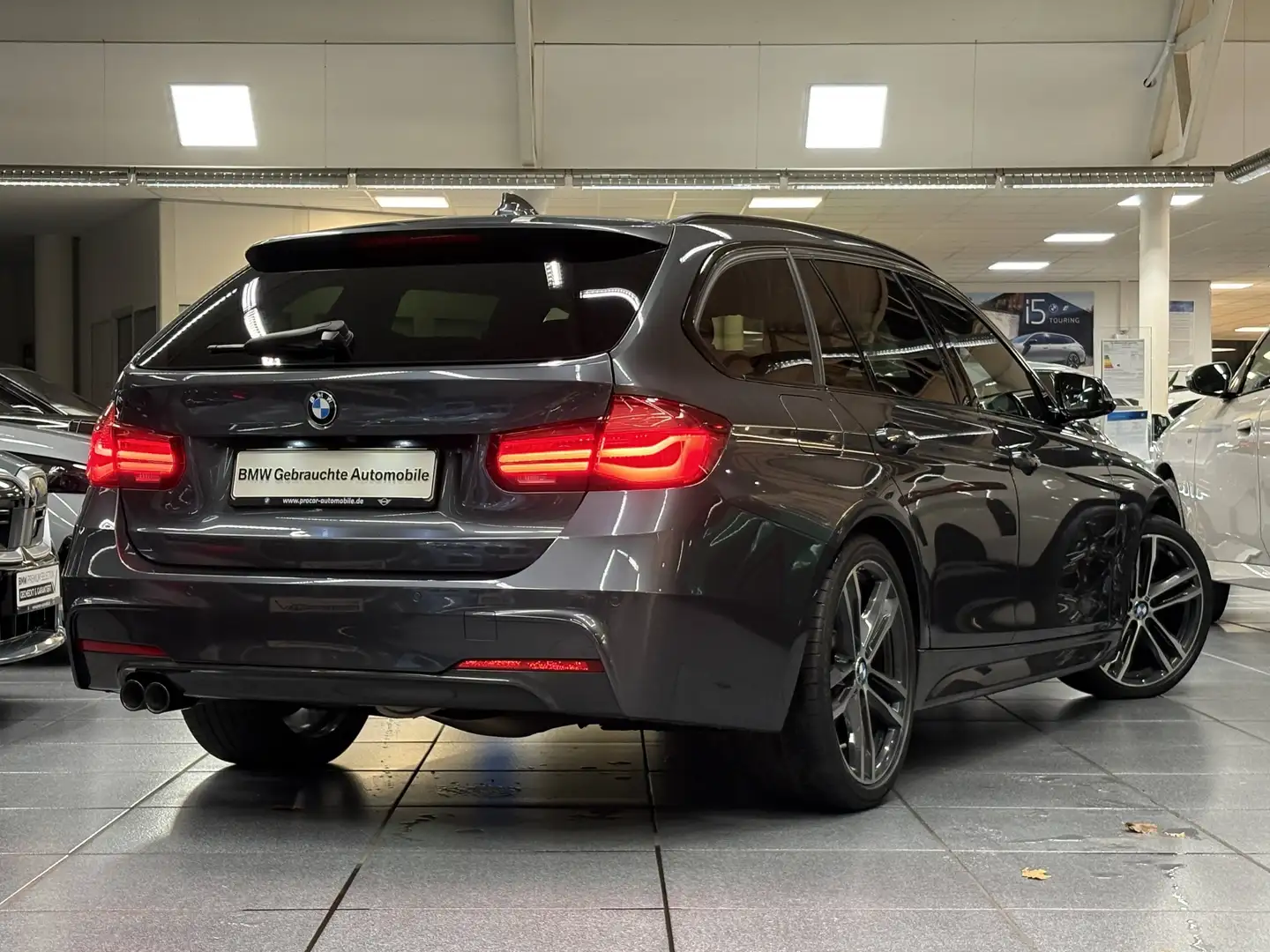 BMW 320 d Touring M Sport DA HuD HiFi RFK AHK Pano Grey - 2