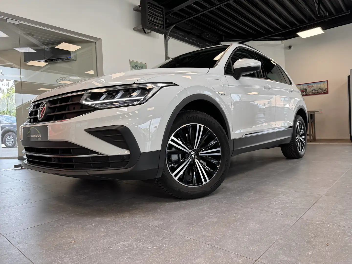 Volkswagen Tiguan Tiguan 1.4 eHybrid OPF DSG * trekhaak ! * - 1