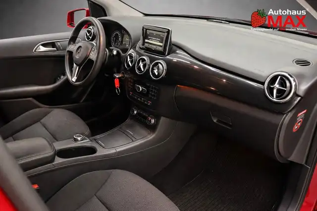 Mercedes-Benz B Class view 14