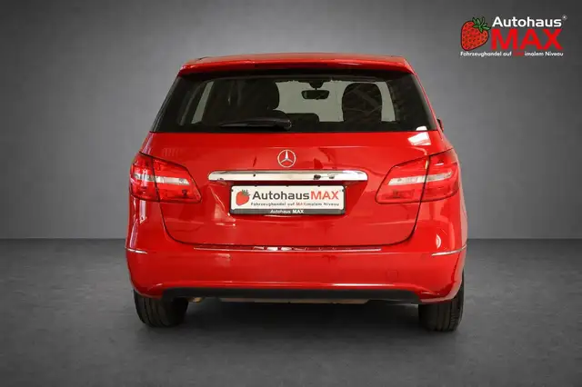 Mercedes-Benz B Class view 5