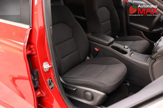 Mercedes-Benz B Class view 15