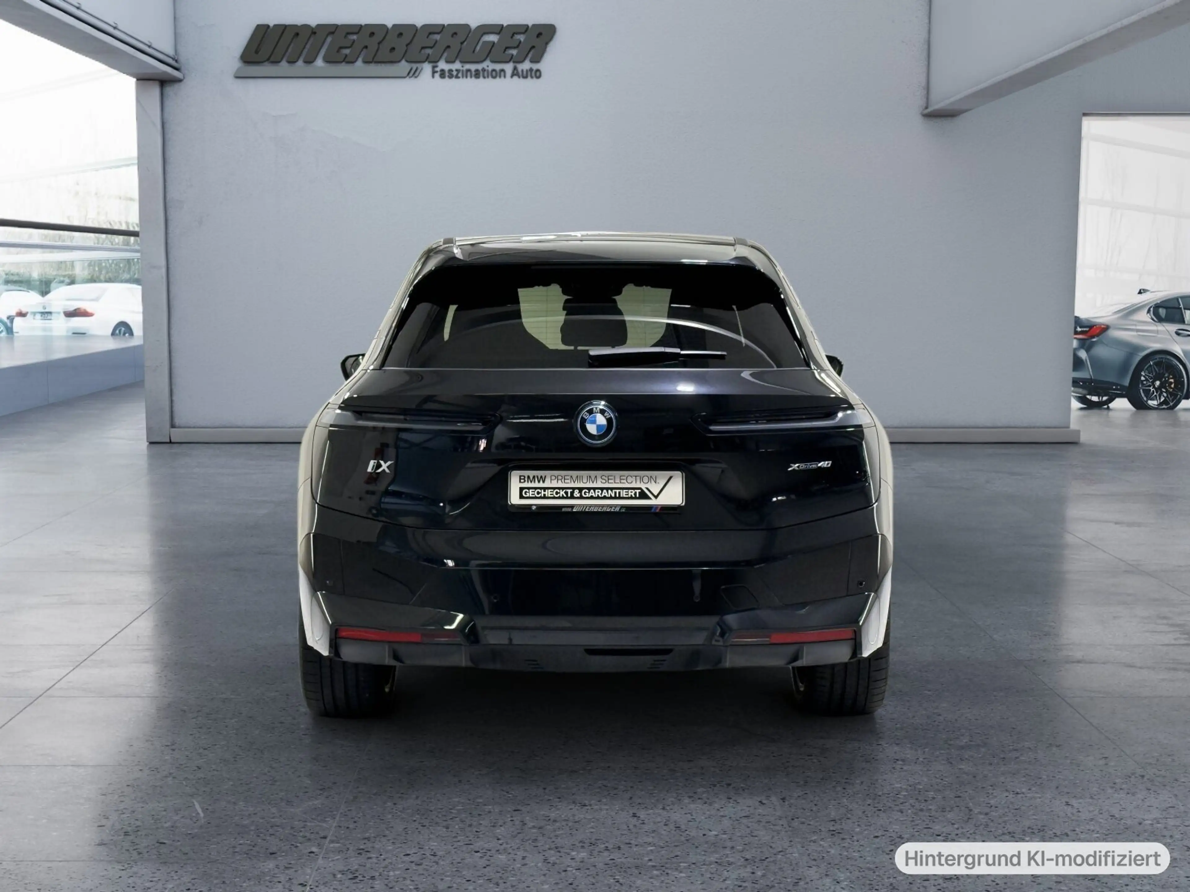 BMW iX xDrive40 Sportpaket AHK ACC 360 HK HUD Pano — photo 5