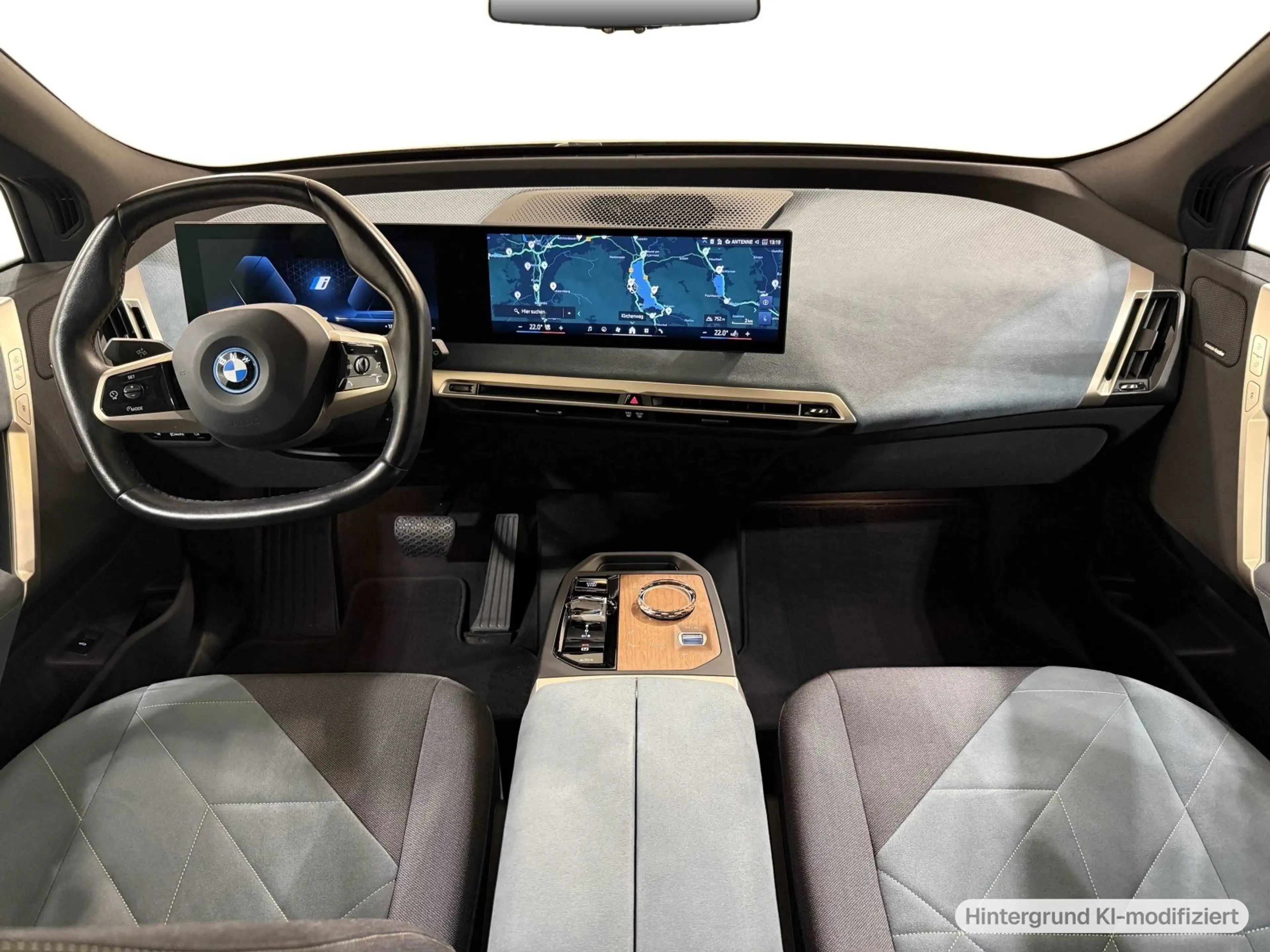 BMW iX xDrive40 Sportpaket AHK ACC 360 HK HUD Pano — photo 8