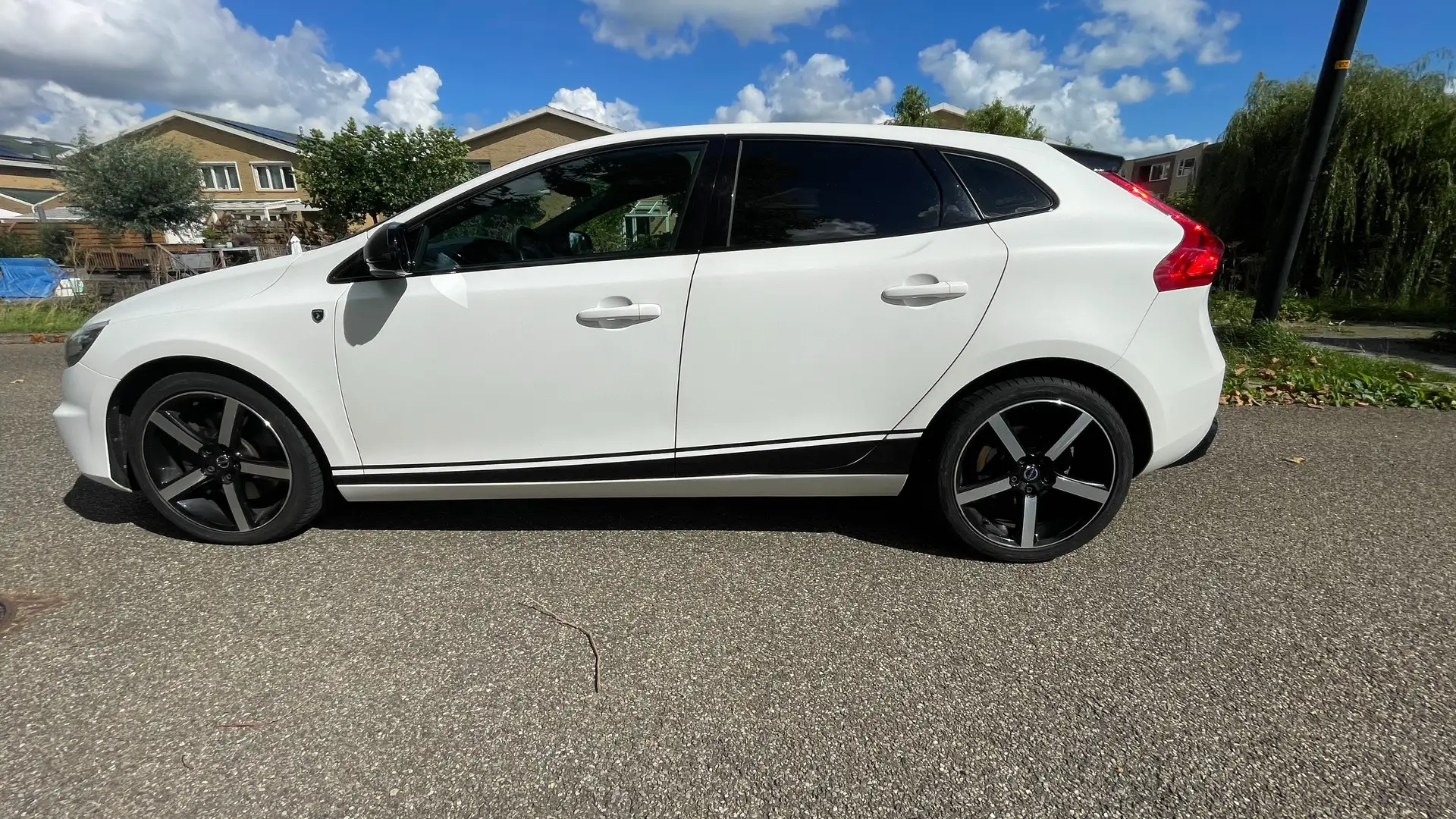 Volvo V40 V40 2.0 D4 R-Design Blanc - 2