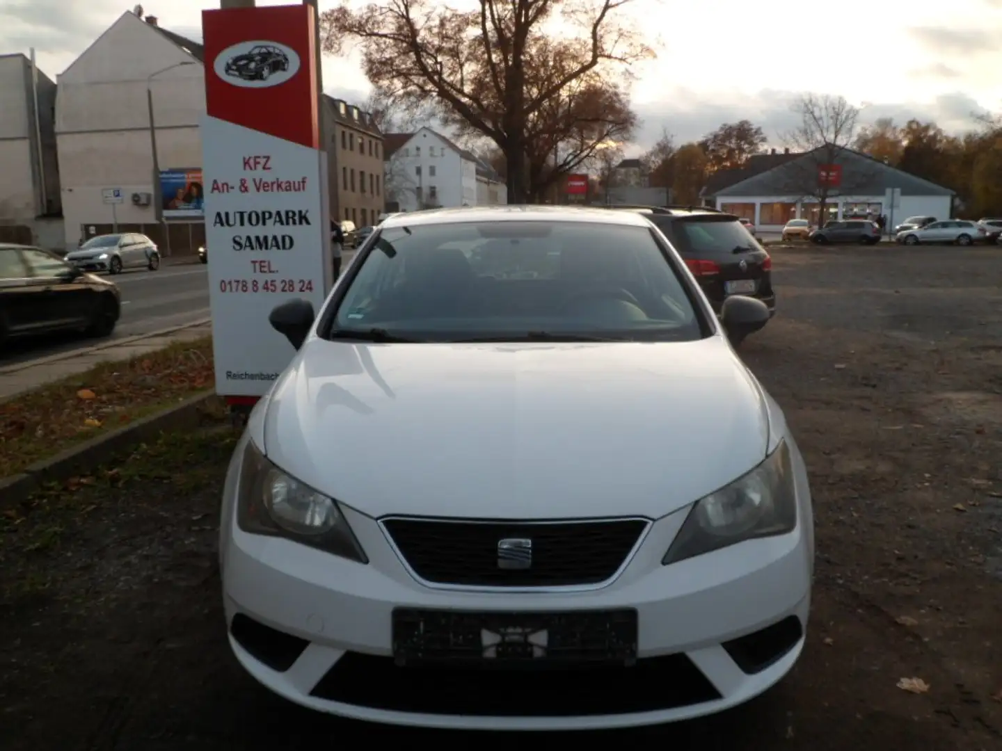 SEAT Ibiza Reference Viva *KLIMA;TÜV NEU;TOP ZUSTAND* Weiß - 1