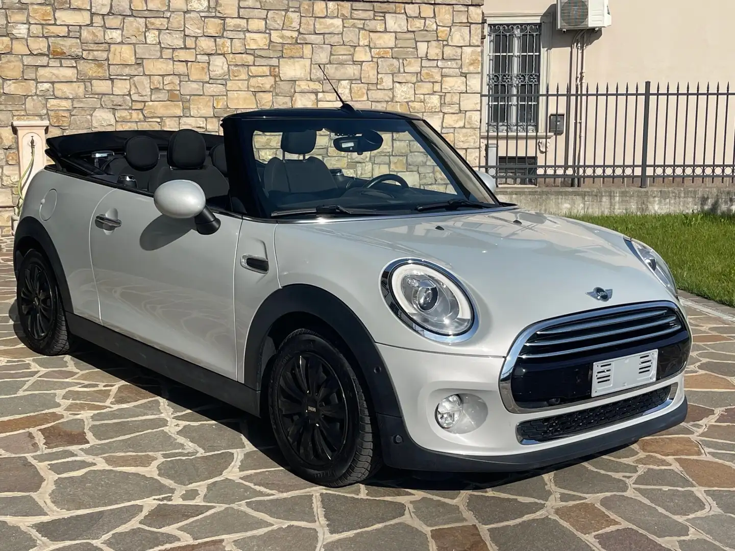 MINI 1.5 Cooper Cabrio Bianco - 1