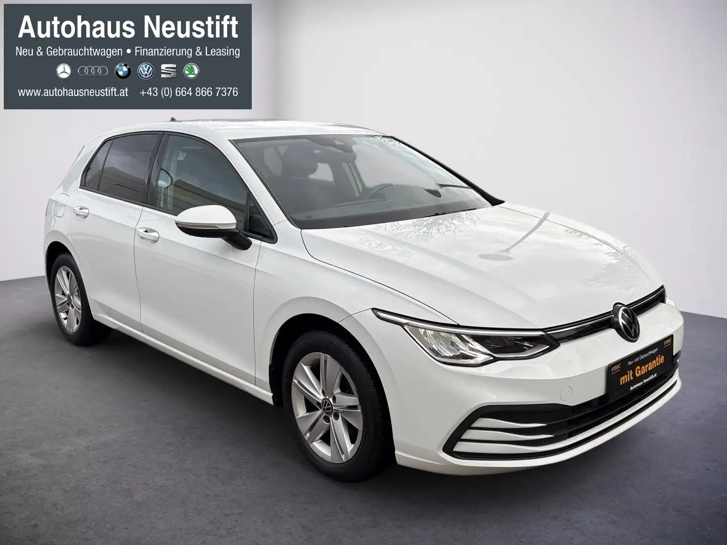 Volkswagen Golf Life Weiß - 2