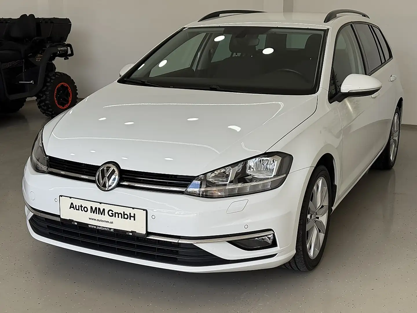 Volkswagen Golf Variant Rabbit 40 1,6 TDI SCR Weiß - 2