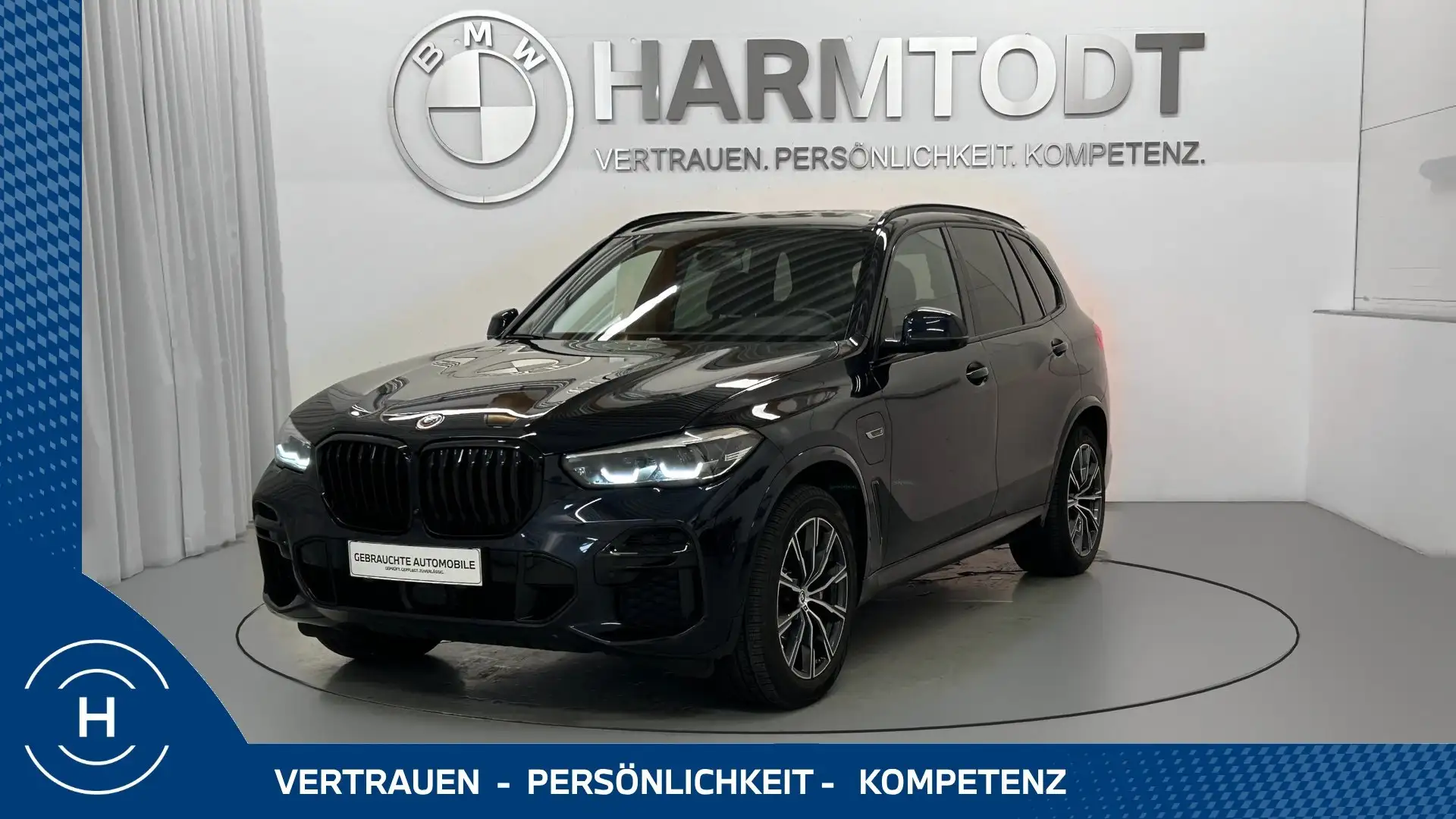 BMW X5 xDrive45e *M-Sportpaket* Schwarz - 1