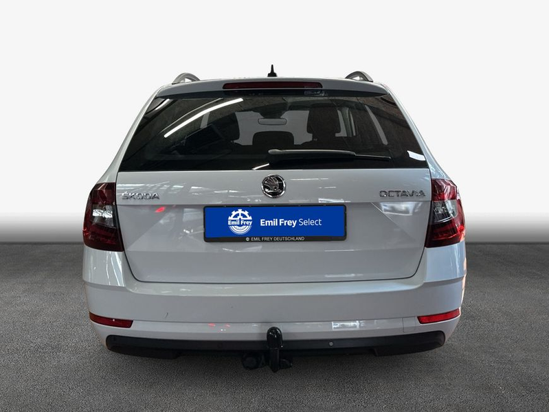 Skoda Octavia Combi 2.0 TDI DSG Soleil AHK — photo 5