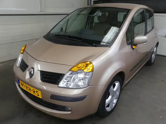 Renault Modus 1.6-16V Privil - Automaat - Trekhaak - Weinig KM N