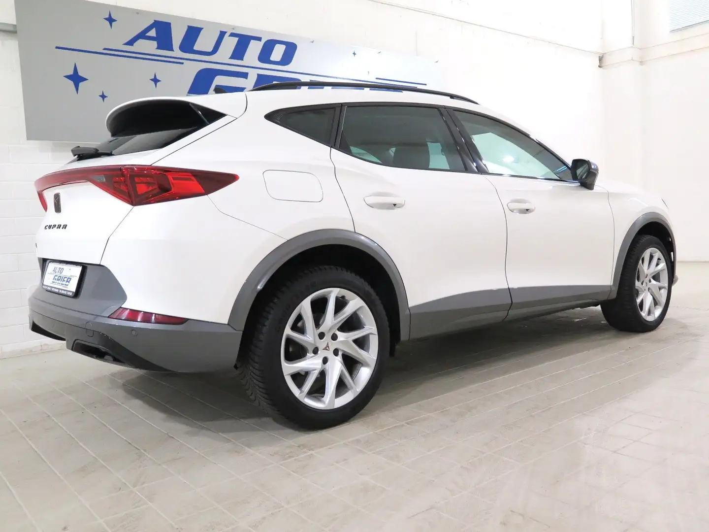 CUPRA Formentor LED, Navi, AHK, App, beh.FS, Alu Weiß - 2