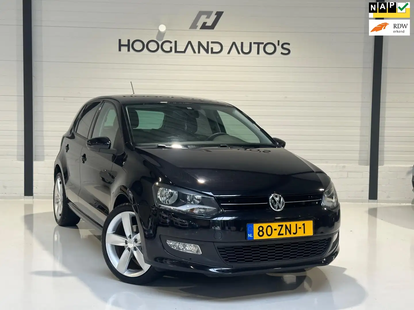 Volkswagen Polo 1.2 TSI 2013 BlueMotion Comfortline Origineel NL N Zwart - 1