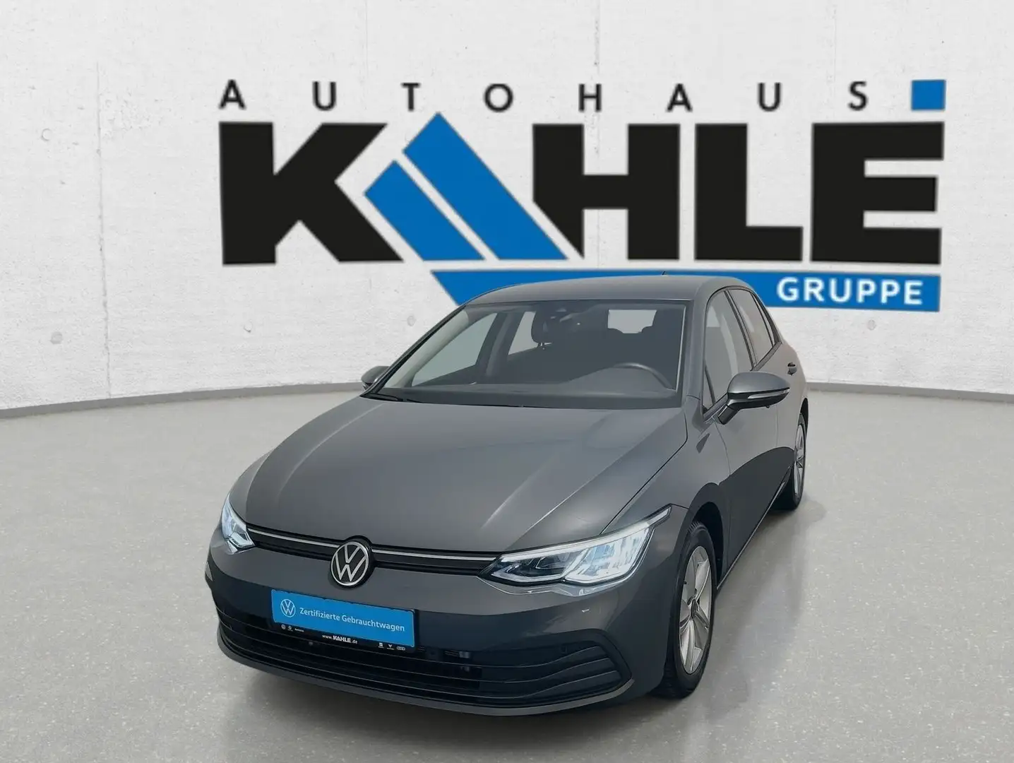 Volkswagen Golf VIII 1.5 TSI Life Grau - 1