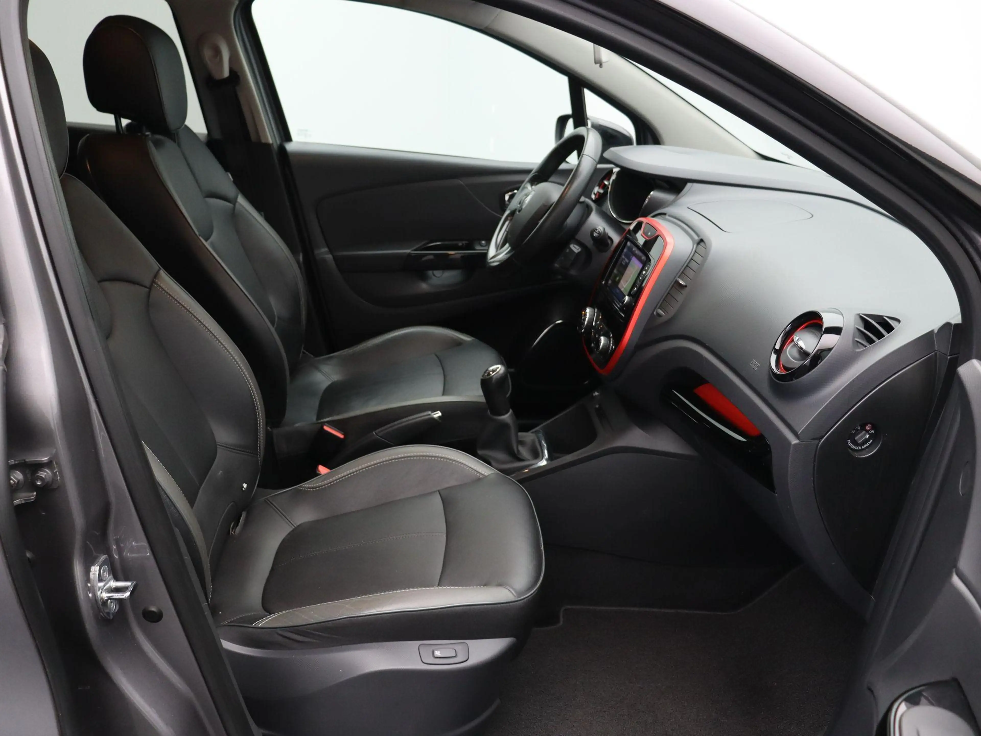 Renault Captur 0.9 TCe Xmod | Trekhaak | Stoelverwarming | Ledere — photo 14