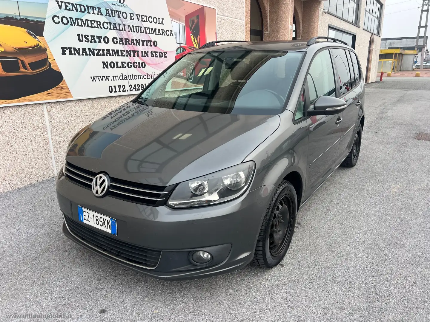 Volkswagen Touran 1.6 TDI DSG Comfortline 7 POSTI TAGLIANDI VW Gris - 1