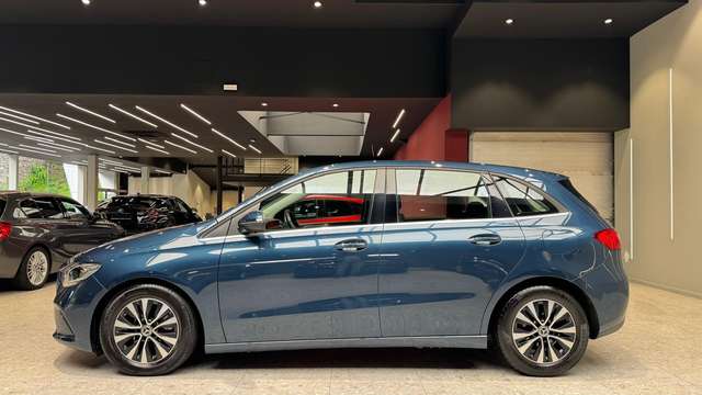 Mercedes-Benz B 180 — photo 6