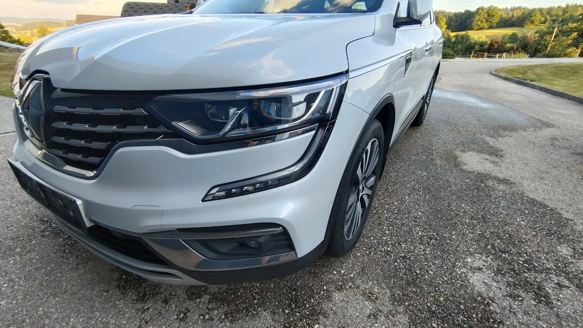 Renault Koleos dCi 190 4WD Initiale X-Tronic Aut. Weiß - 2