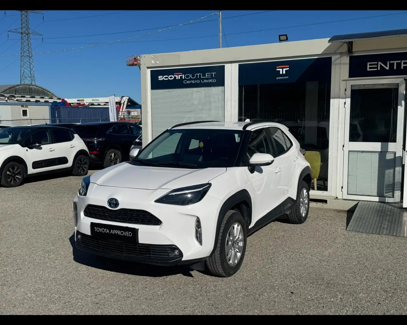 Toyota Yaris Cross 1.5 H Active Белый - 1