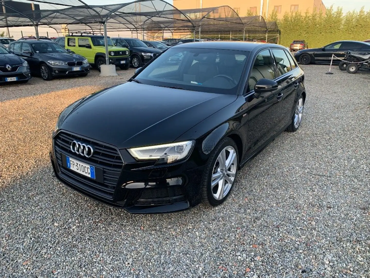 Audi A3 SPB 2.0 TDI S tronic S-LINE Nero - 1