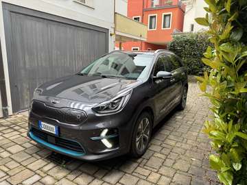 Long Range 64,8 kWh Evolution OBC 11kW