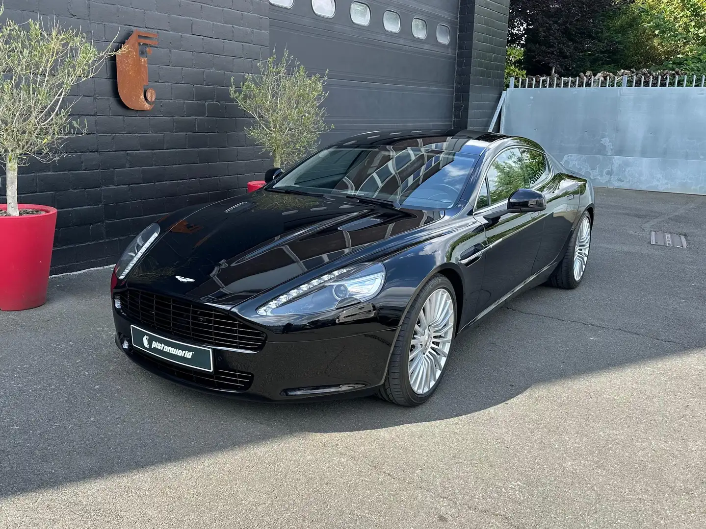 Aston Martin Rapide Zwart - 1