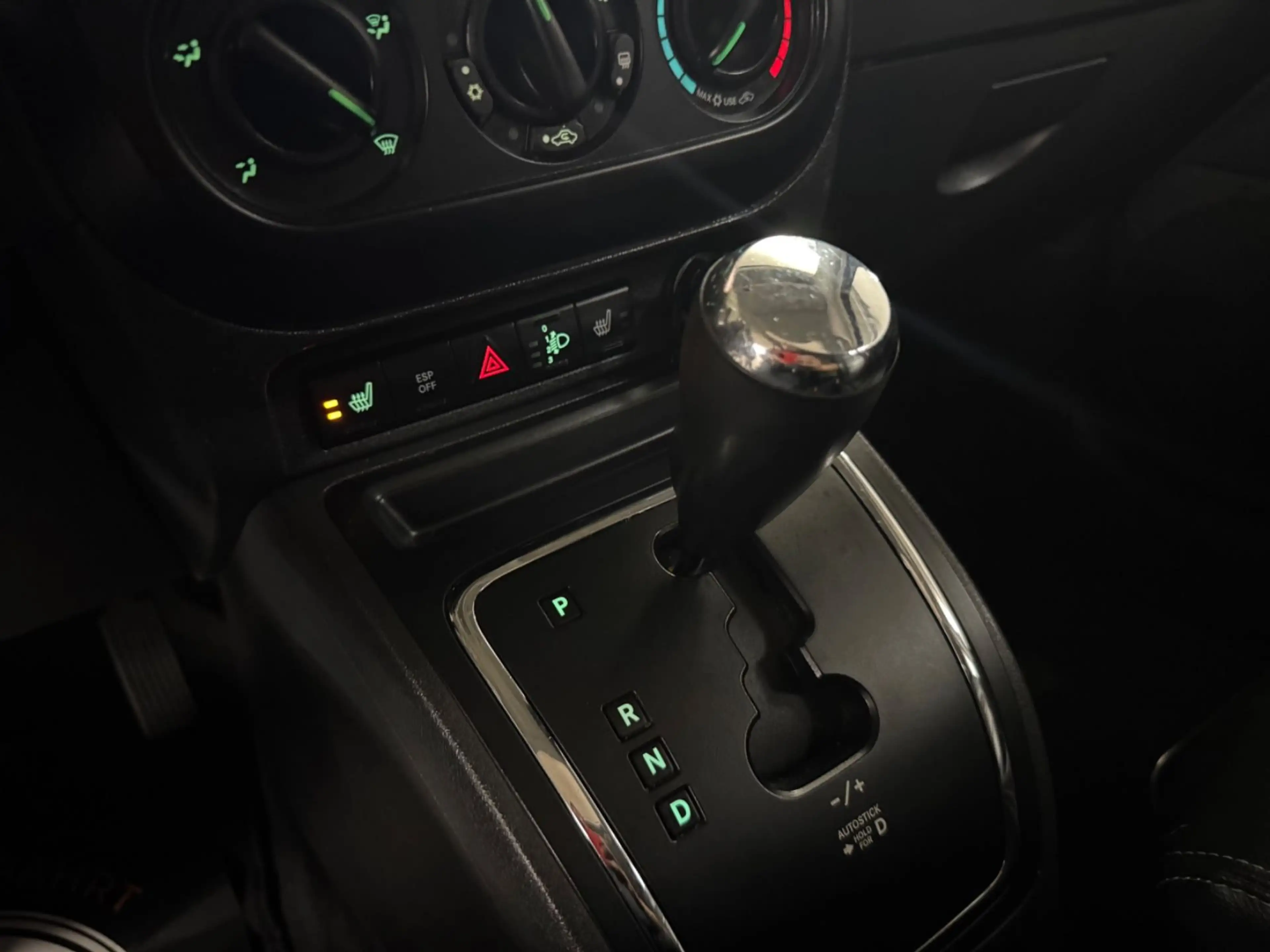 Jeep Patriot 2.4 Limited |Automatik|BostonSound|AHK| — photo 14