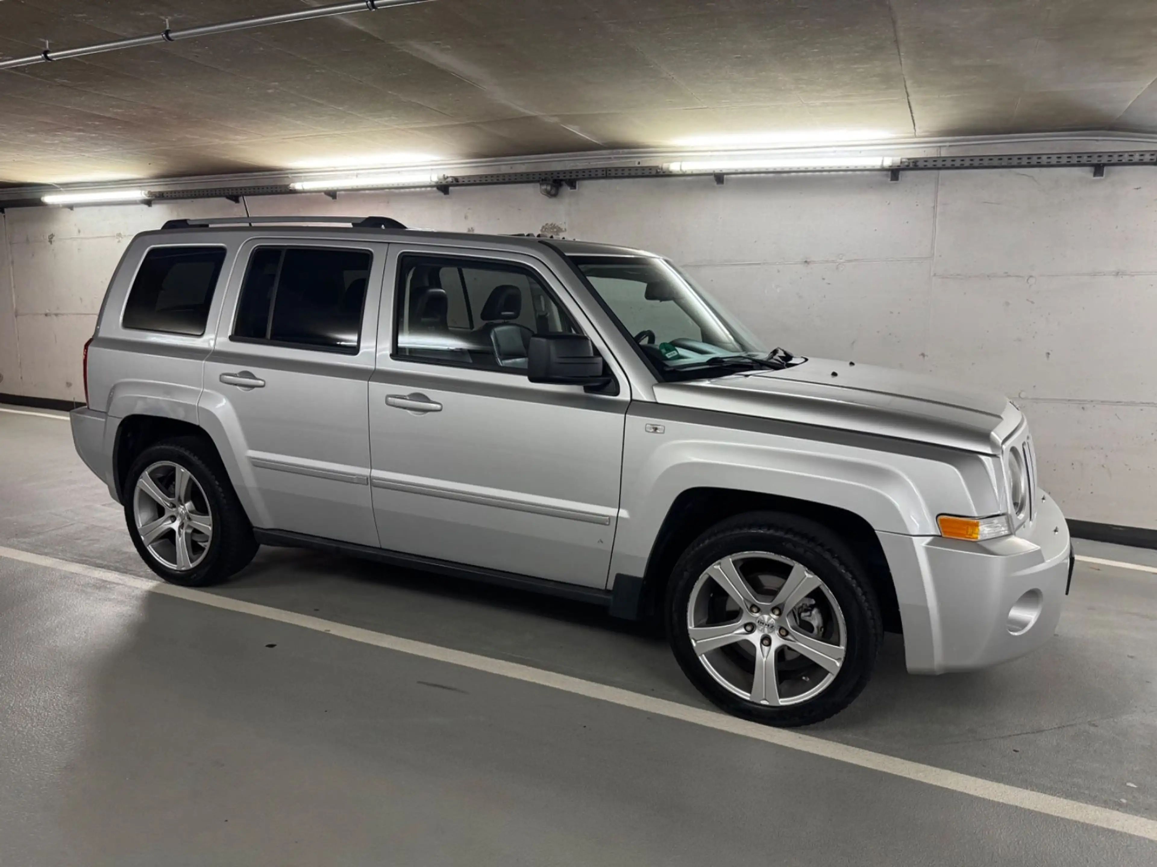 Jeep Patriot 2.4 Limited |Automatik|BostonSound|AHK| — photo 4