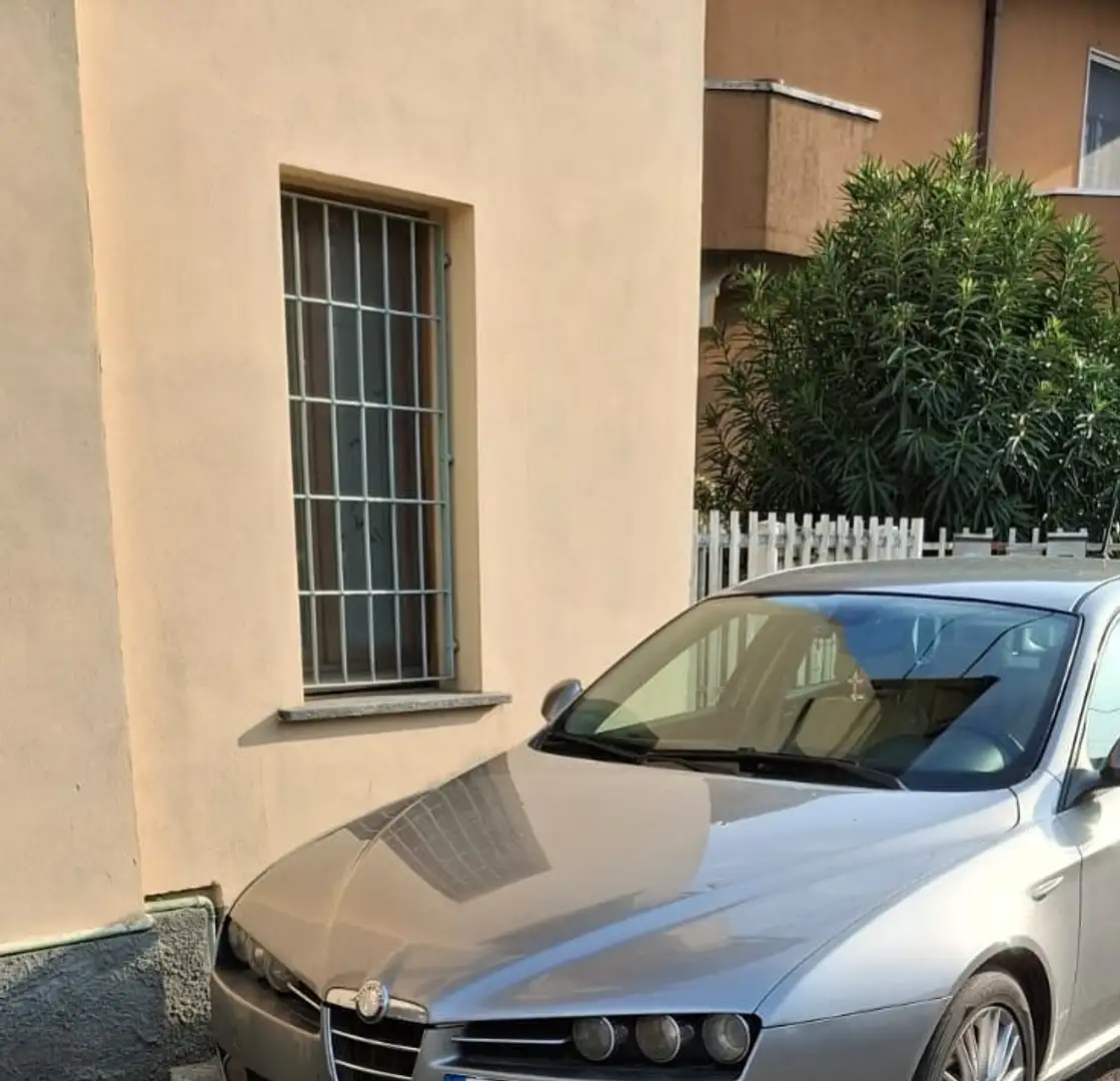 Alfa Romeo 159 SW 1.9 jtdm 16v Sport 150cv q-tronic - 2
