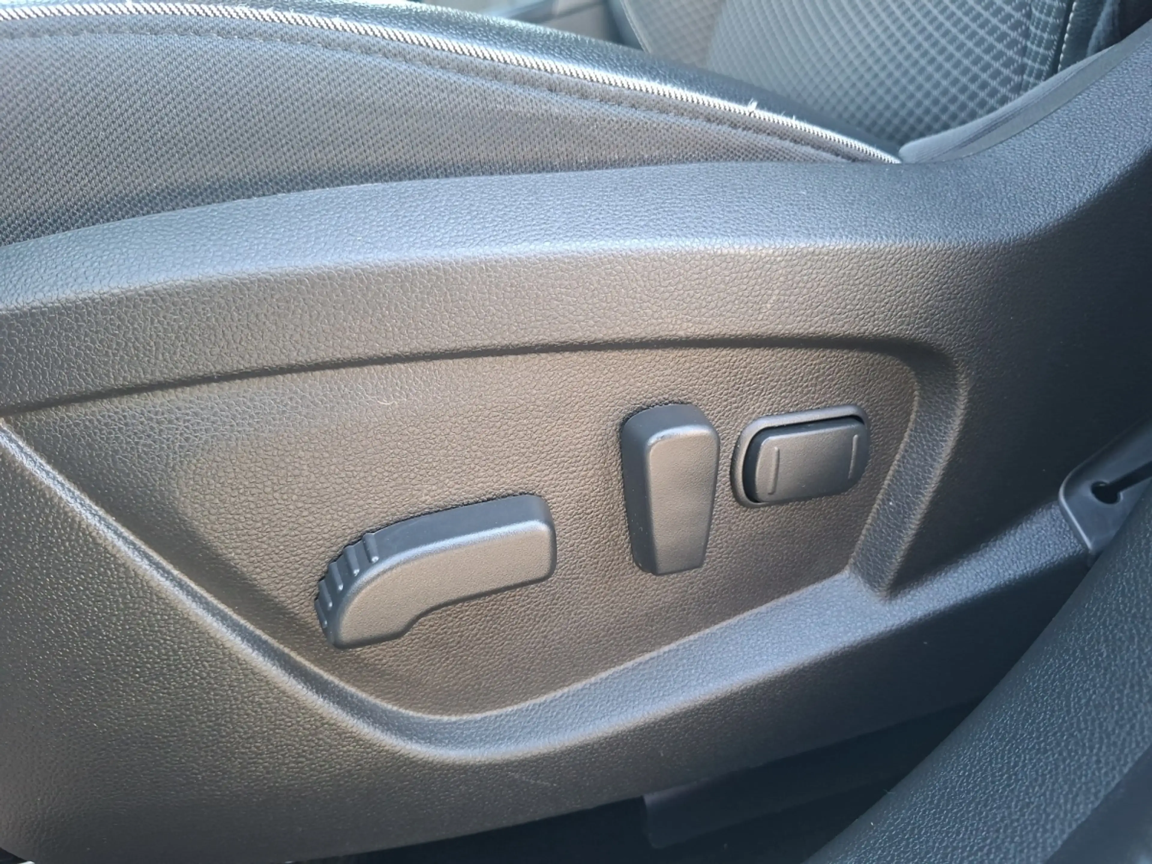 Renault Arkana Techno Mild Hybrid 140 EDC — photo 19