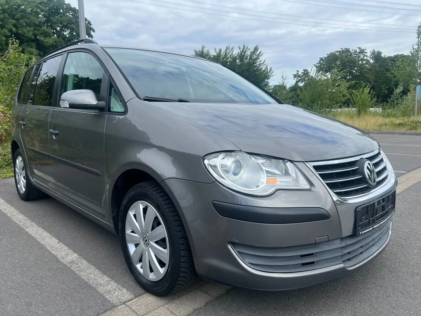 Volkswagen Touran Conceptline Gris - 1