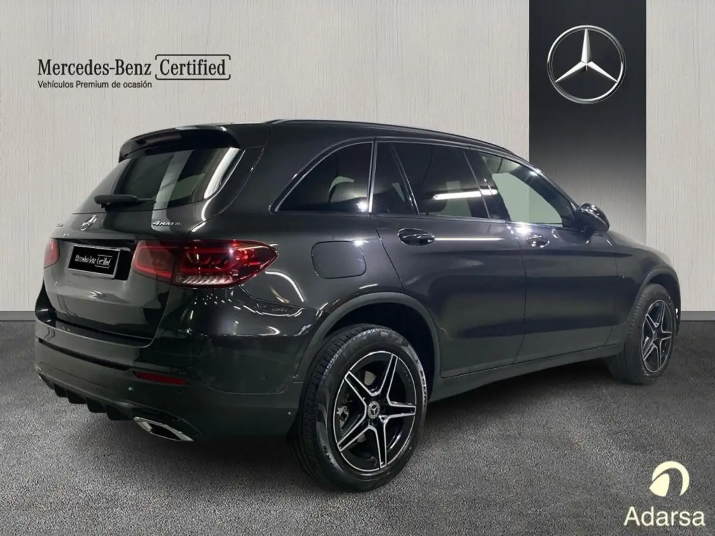 Mercedes-Benz GLC 300 de 4Matic AMG Line - 2