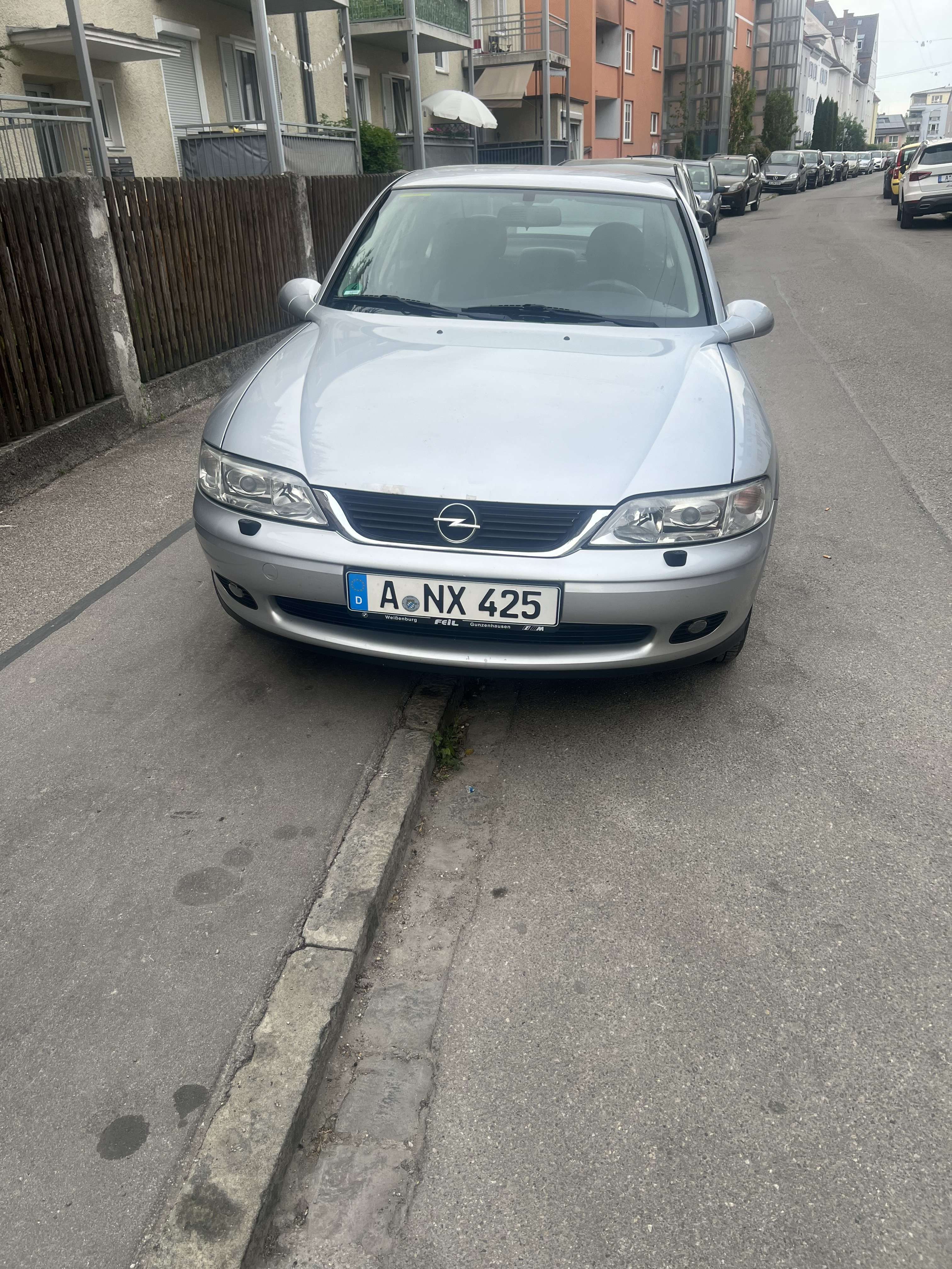 Second hand Opel Vectra 1.8