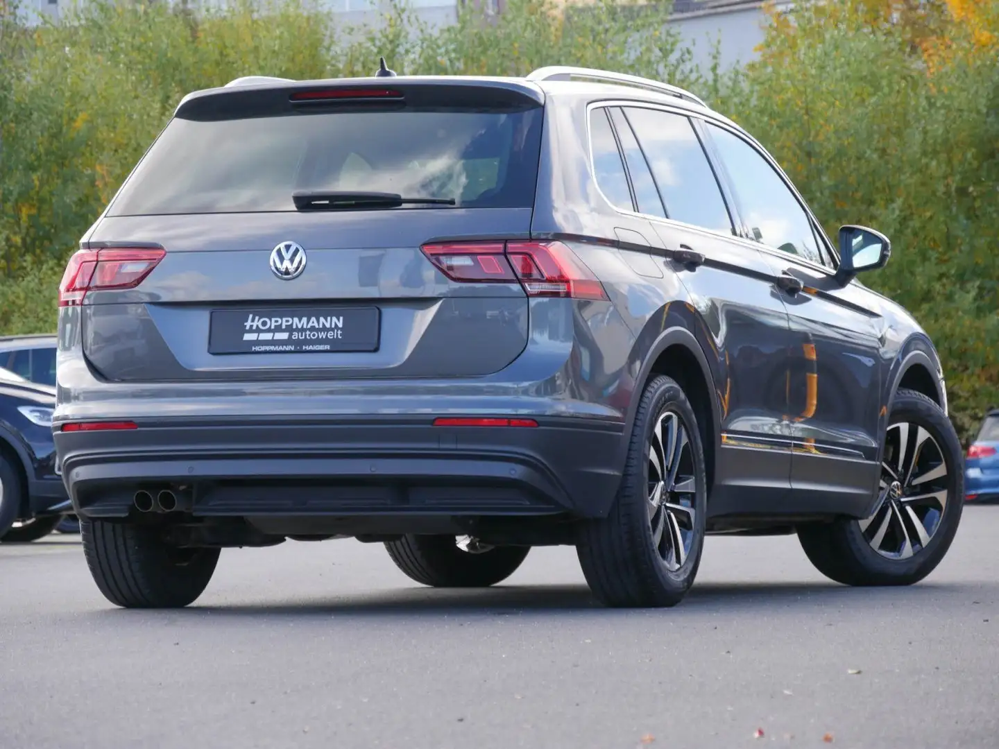 Volkswagen Tiguan Comfortline 1.5 TSI AHK LED Head-Up Grau - 2