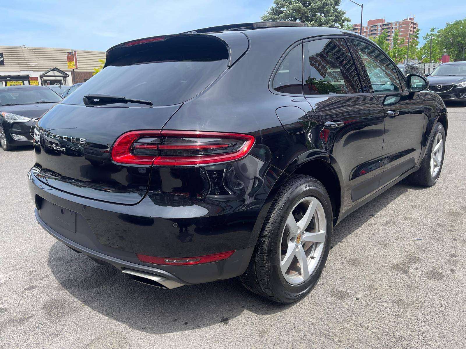 2017 Porsche Macan AWD | Red Leather | Nav | Pano Roof | Camera thumb 9