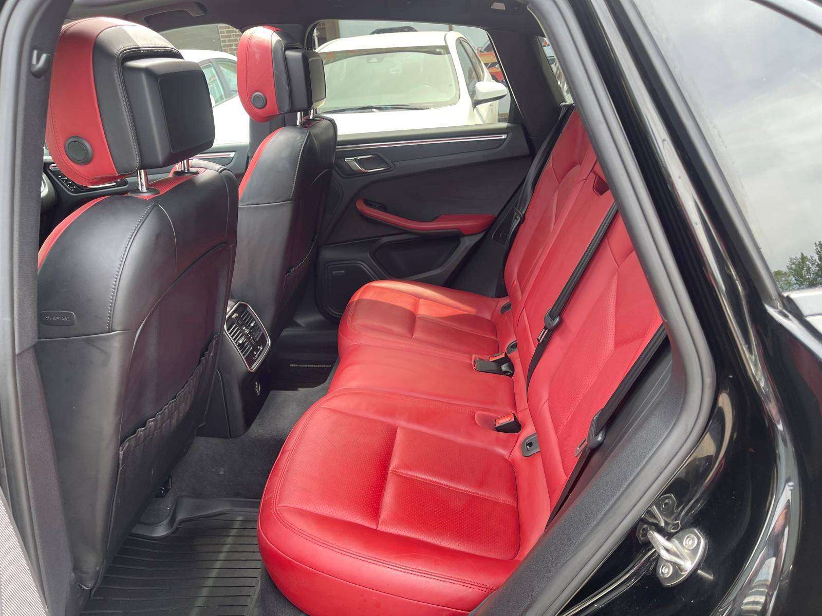 2017 Porsche Macan AWD | Red Leather | Nav | Pano Roof | Camera thumb 16