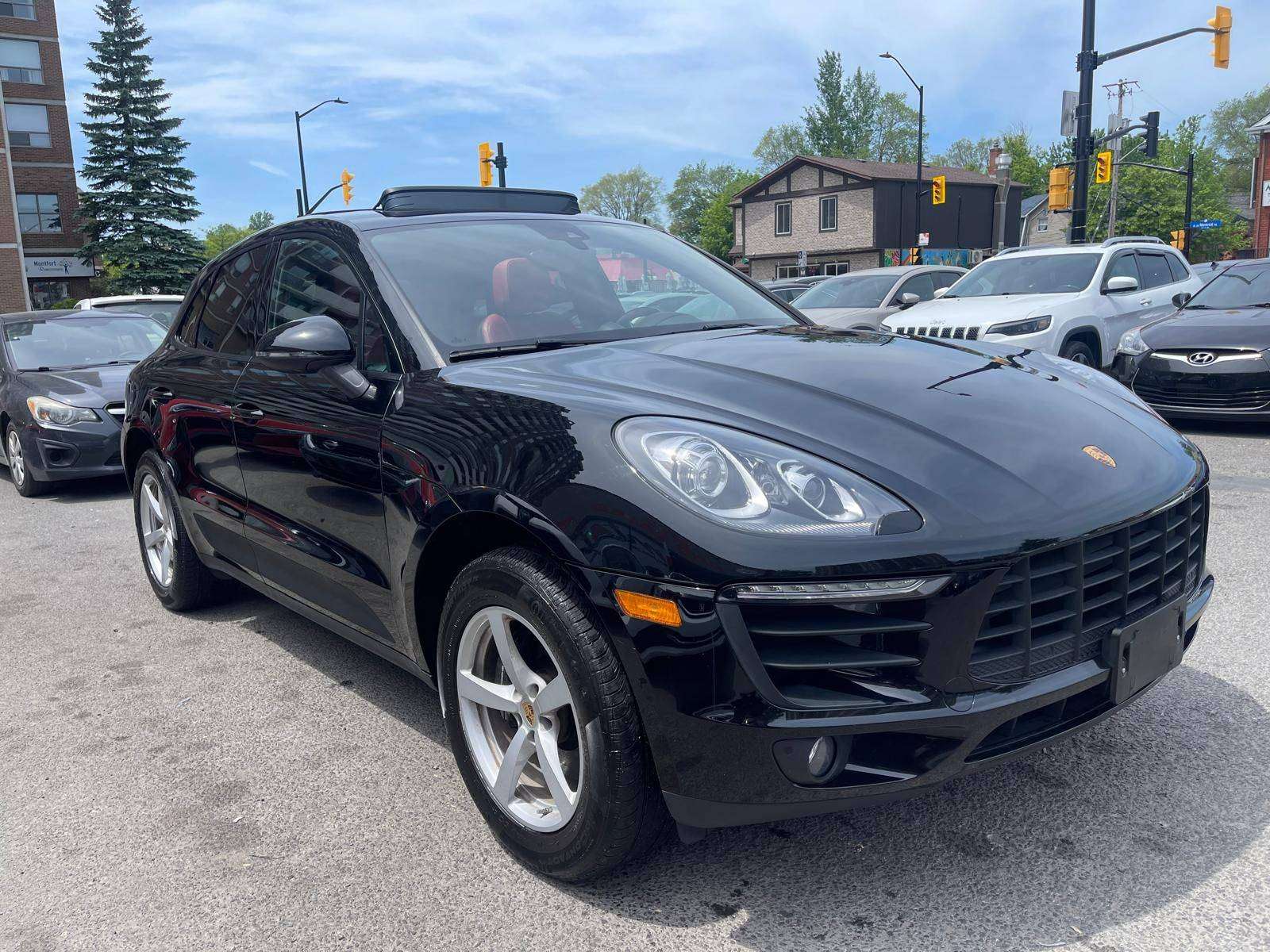 2017 Porsche Macan AWD | Red Leather | Nav | Pano Roof | Camera thumb 11