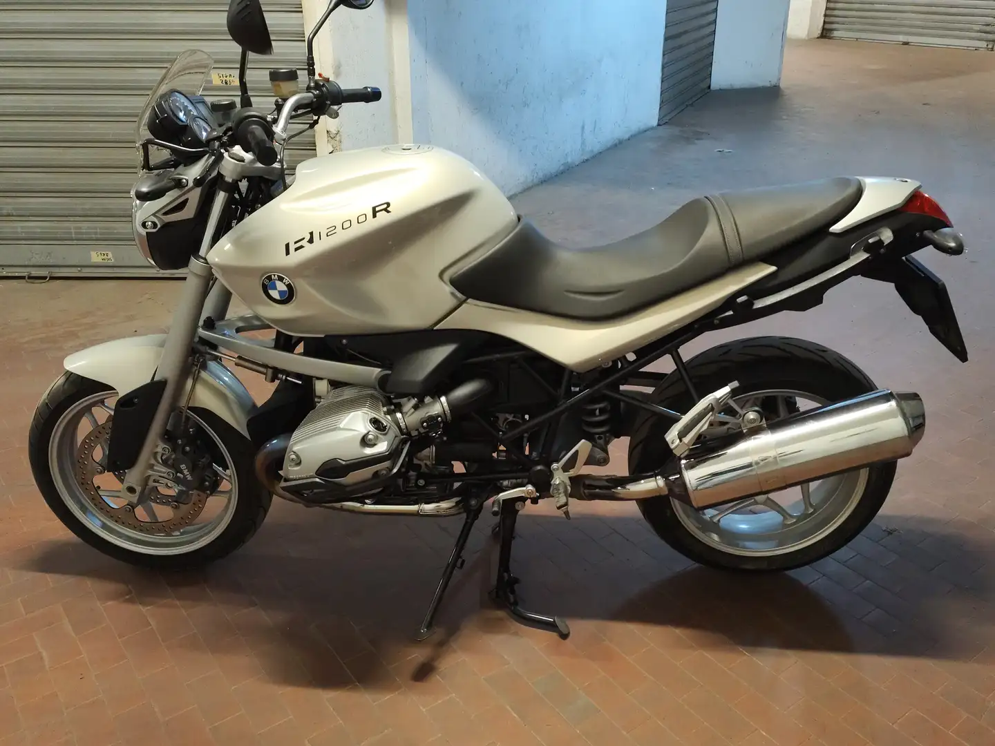 BMW R 1200 R Grigio - 1