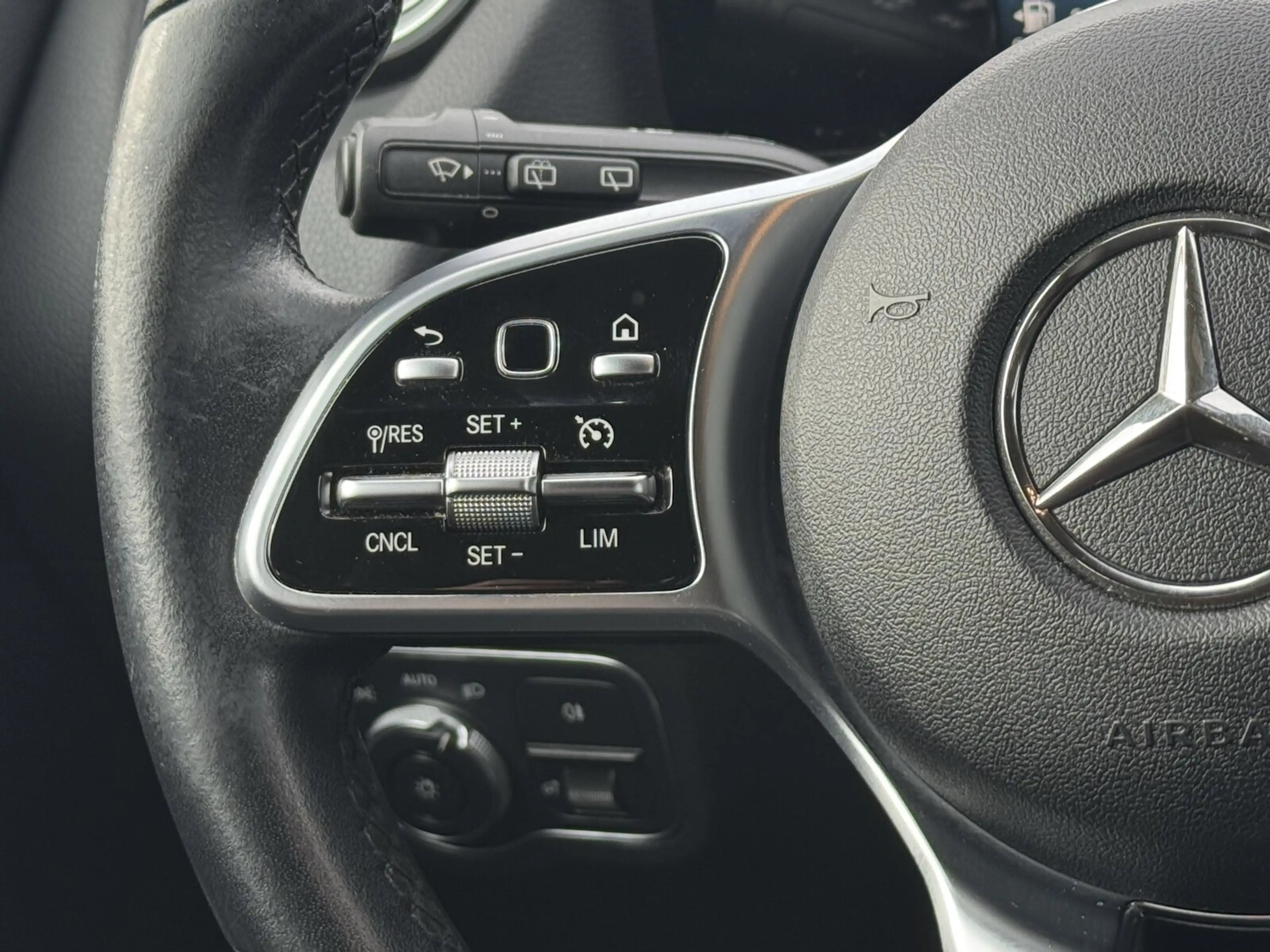 Mercedes-Benz B 200 B 200 d  Progressive Navi/Autom./Klima/LED — photo 14