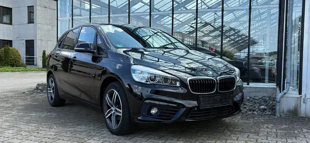 BMW 216 SportLine PDC LED Sitzheizung