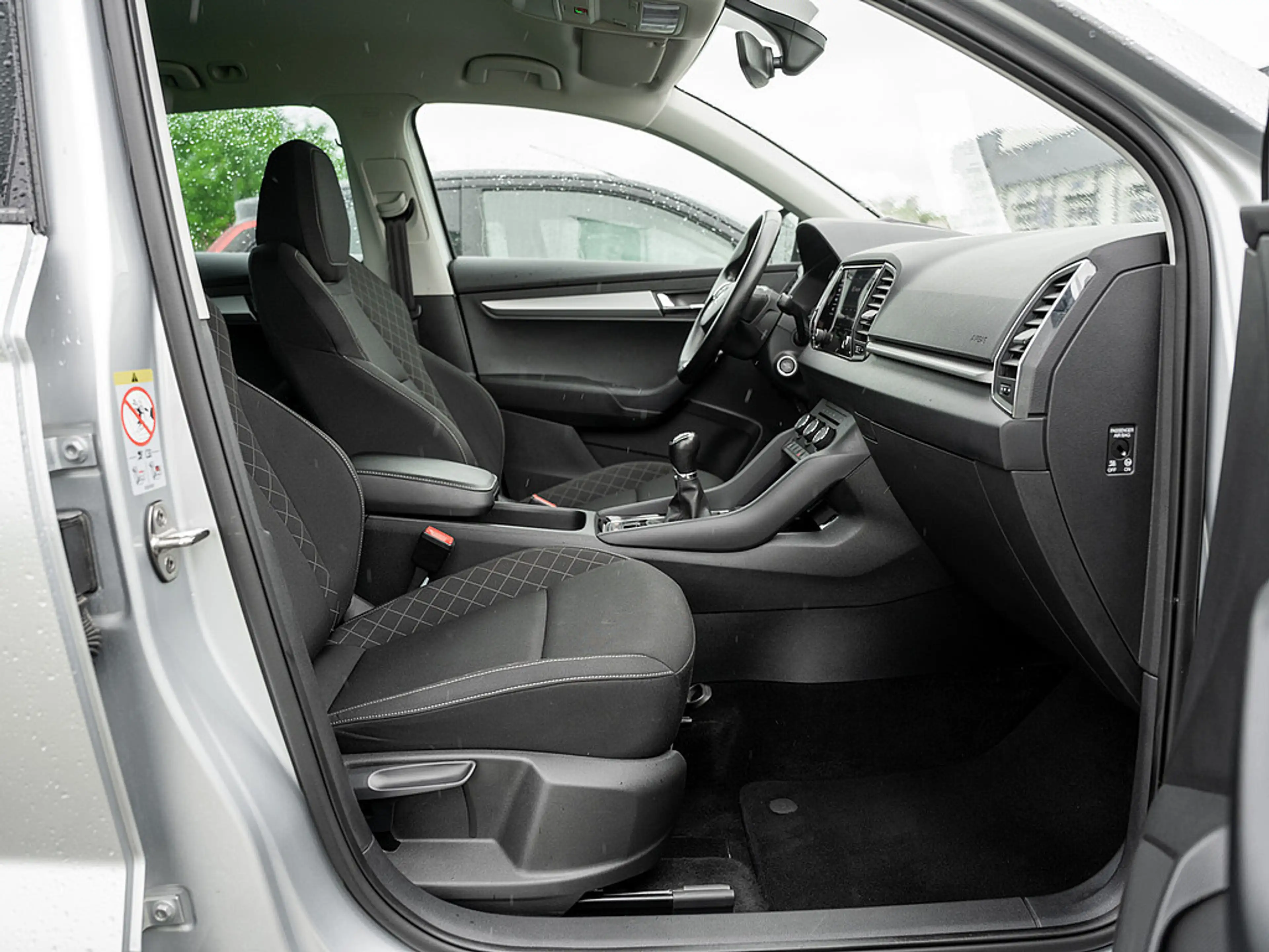 Skoda Karoq 1.5 TSI ACT Ambition AHK KLIMA SHZ PDC — photo 2