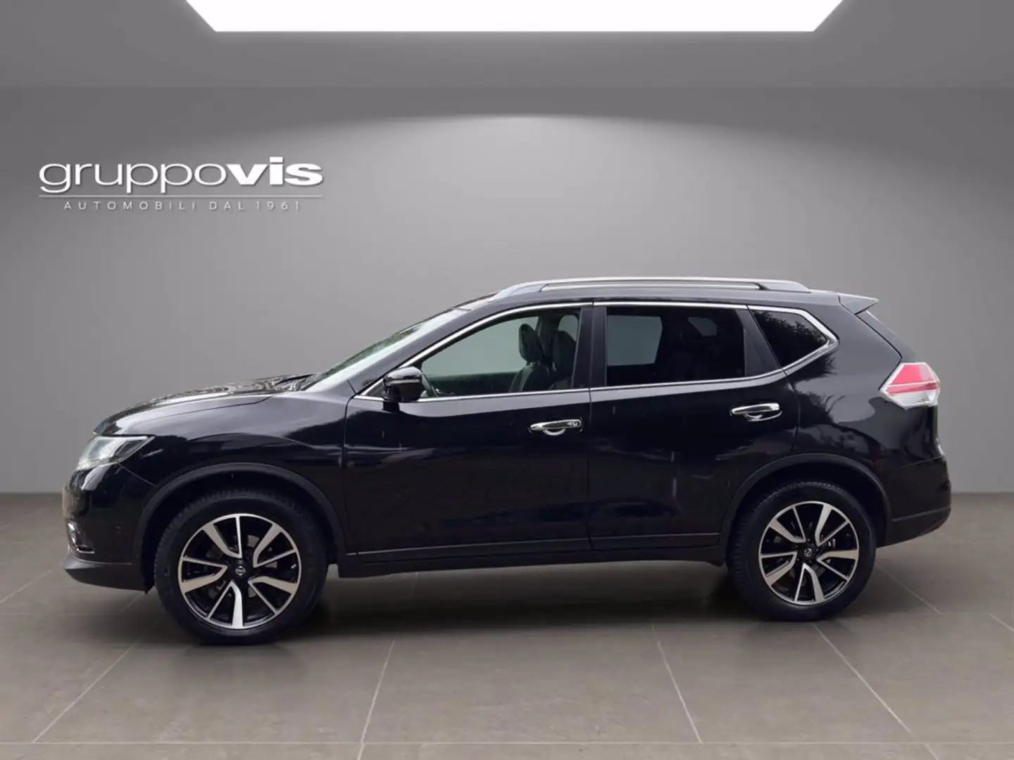 Nissan X-Trail dci Tekna 4wd Schwarz - 2