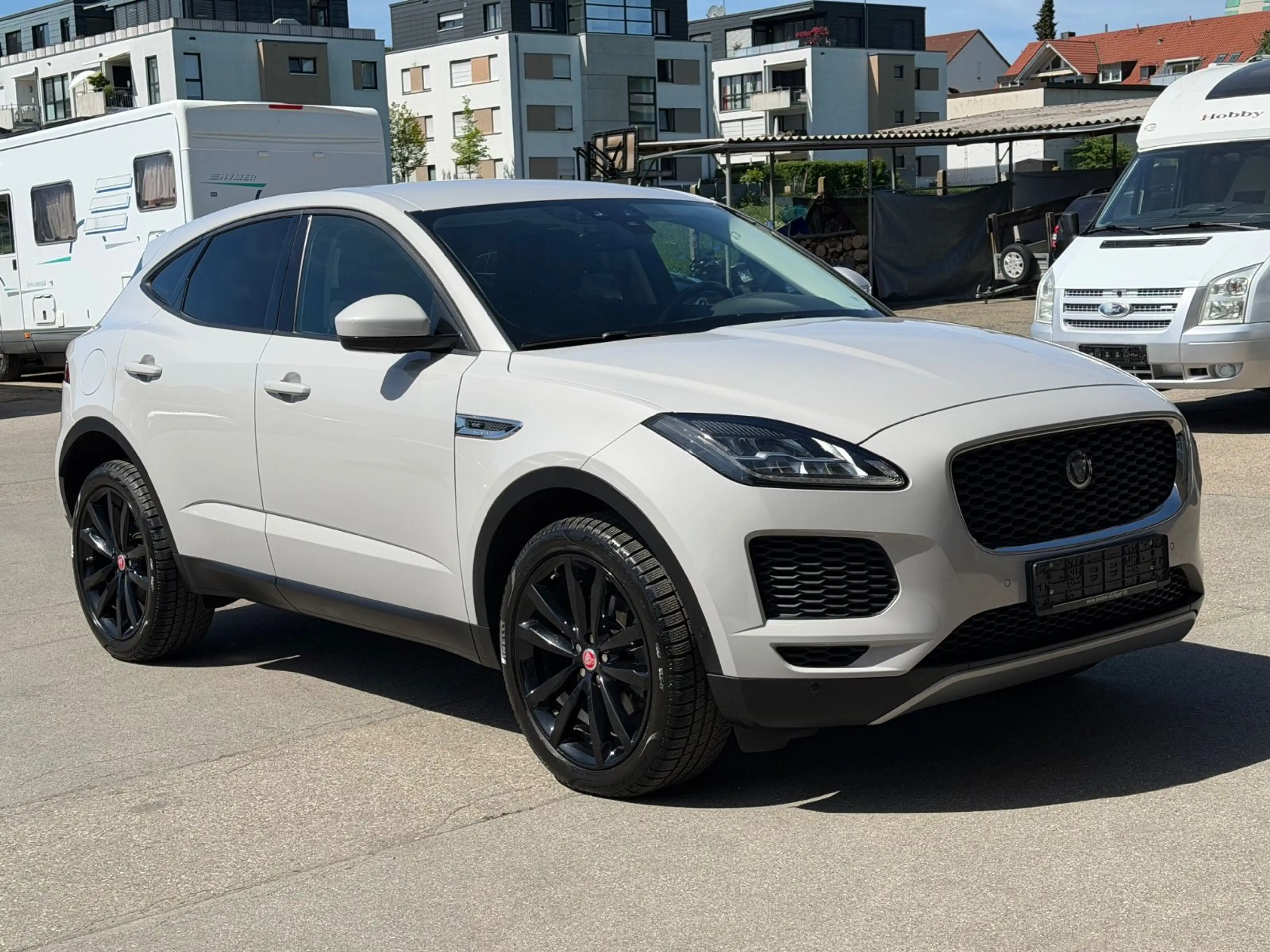 Jaguar E-Pace E-PACE AWD Superzustand ! — photo 3