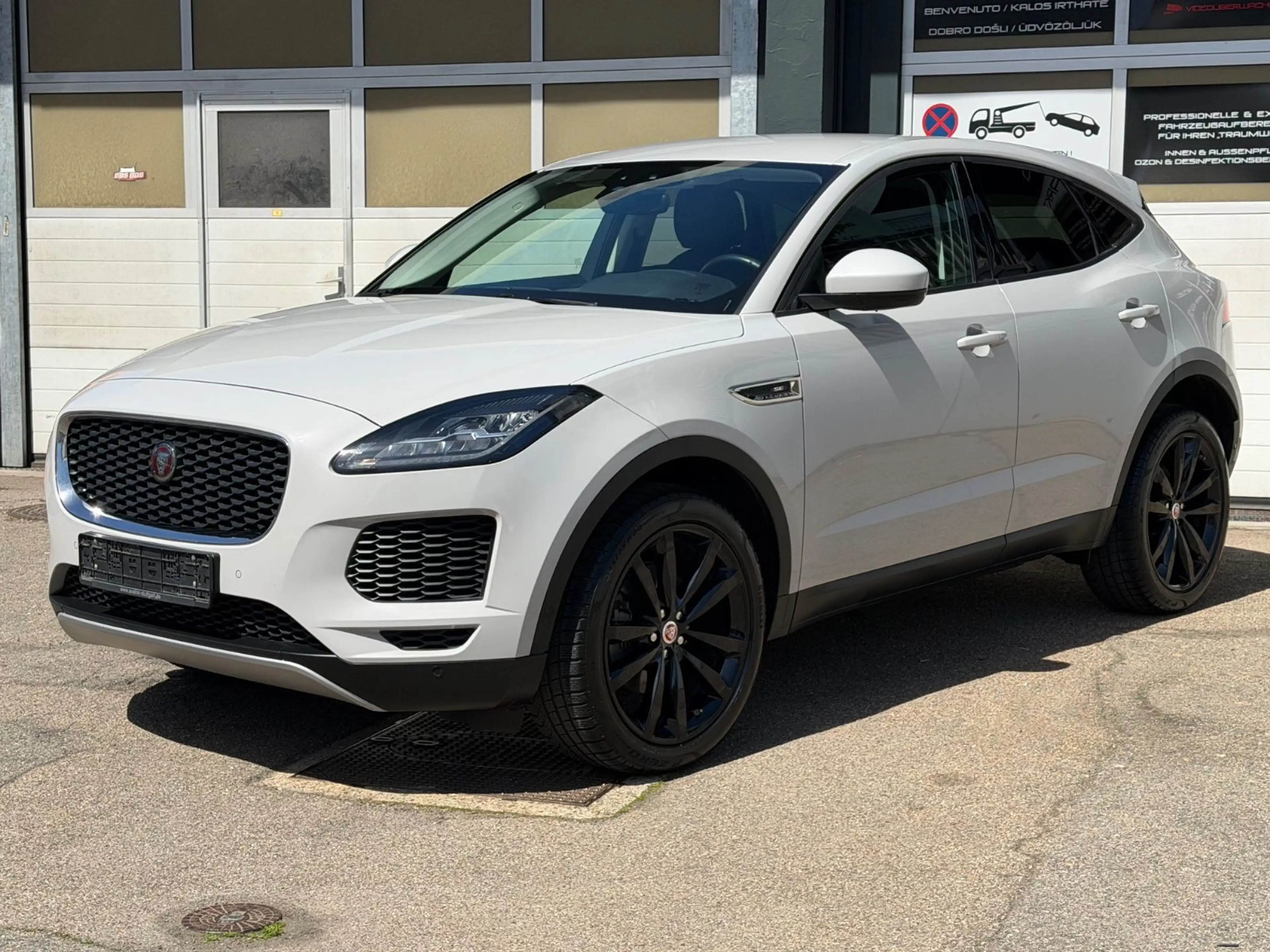 Jaguar E-Pace E-PACE AWD Superzustand !