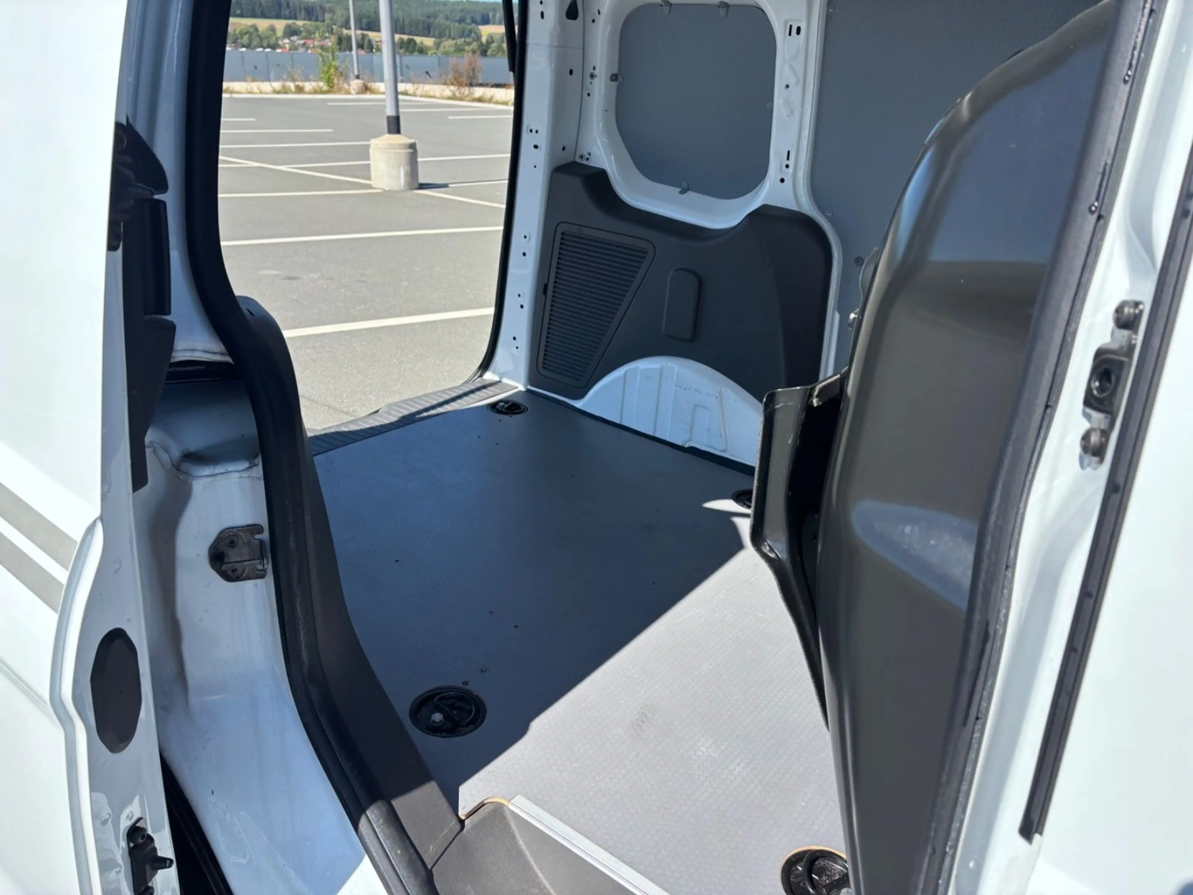 Ford Transit Connect 1.5 TDCI Kasten Trend — photo 10