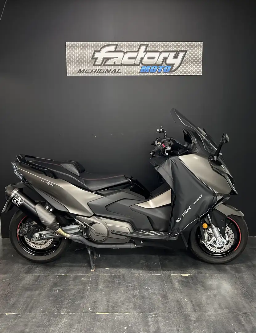 Kymco AK 550 Beige - 1